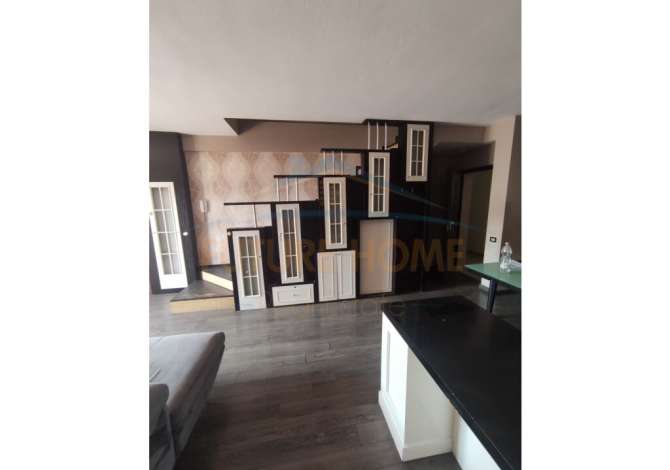 Shtepi ne shitje 3+1 ne Tirane - 270,000 Euro