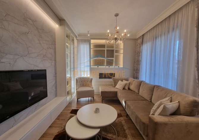Shtepi me qera 2+1 ne Tirane - 1,350 Euro