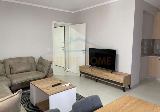 Shtepi ne shitje 2+1 ne Tirane - 180,000 Euro