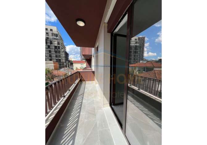 Shtepi me qera 2+1 ne Tirane - 700 Euro