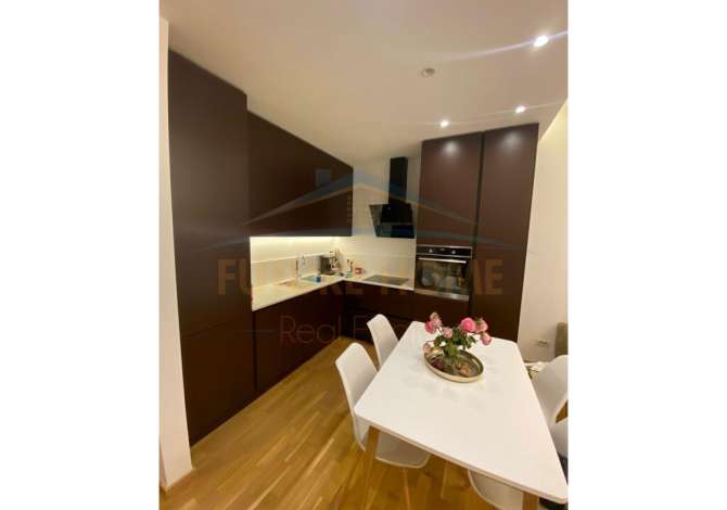 Shtepi me qera 2+1 ne Tirane - 900 Euro