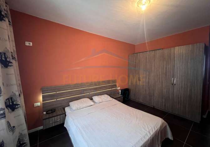 Shtepi ne shitje 2+1 ne Tirane - 180,000 Euro
