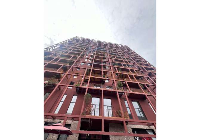 Shtepi me qera 2+1 ne Tirane - 1,300 Euro