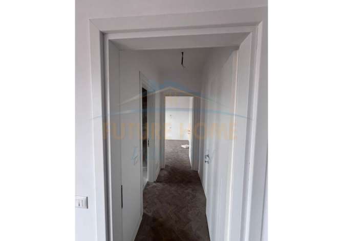 Apartment for rent in Tirana 2+1, Emty