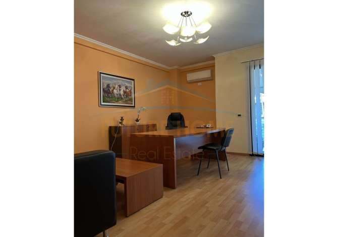 Shtepi me qera 1+1 ne Tirane - 700 Euro