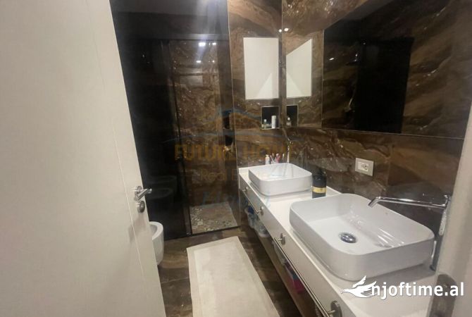 Shtepi ne shitje 2+1 ne Tirane - 350,000 Euro