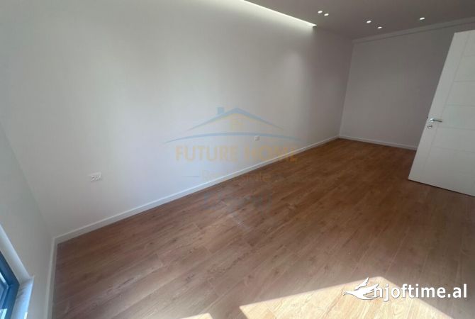 Shtepi ne shitje 2+1 ne Tirane - 200,000 Euro