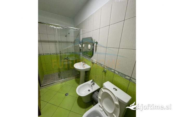 Shtepi me qera 2+1 ne Tirane - 450 Euro