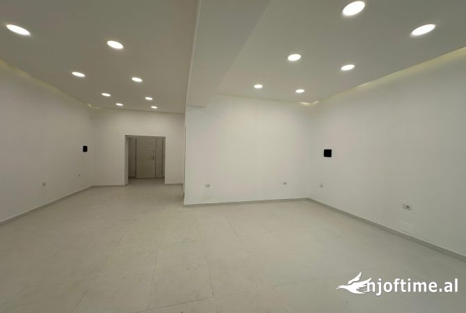 AMBJENT BIZNESI PER QERA ,LUMI LANA 