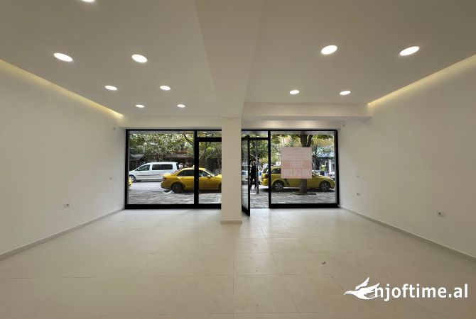 AMBJENT BIZNESI PER QERA ,LUMI LANA 