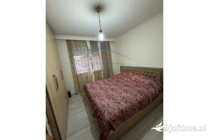 Shtepi ne shitje 1+1 ne Tirane - 85,000 Euro
