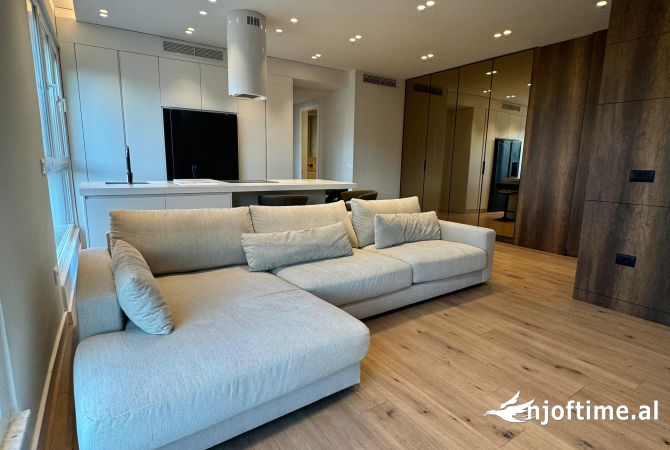 Shtepi ne shitje 2+1 ne Tirane - 230,000 Euro