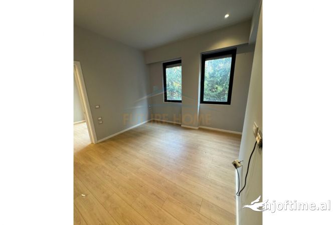 Shtepi ne shitje 2+1 ne Tirane - 160,000 Euro