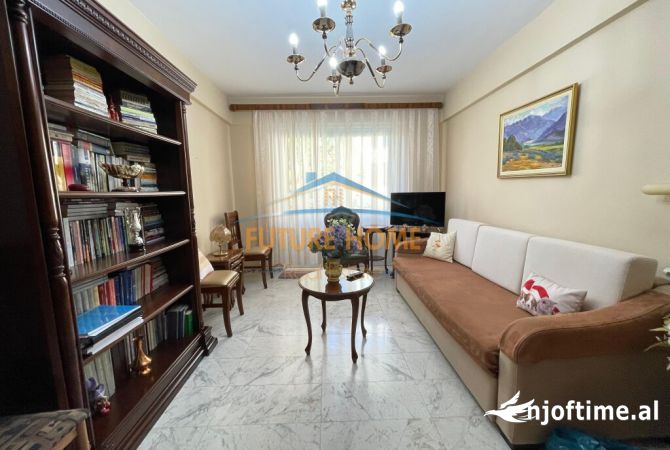 Shtepi ne shitje Apartament ne Tirane, 1+1, Mobilimi E mobiluar, Pagesa 135,000  Euro.
