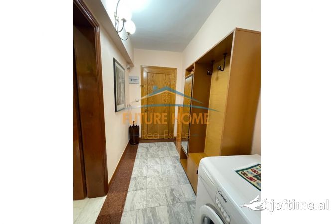 Shtepi ne shitje Apartament ne Tirane, 1+1, Mobilimi E mobiluar, Pagesa 135,000  Euro.