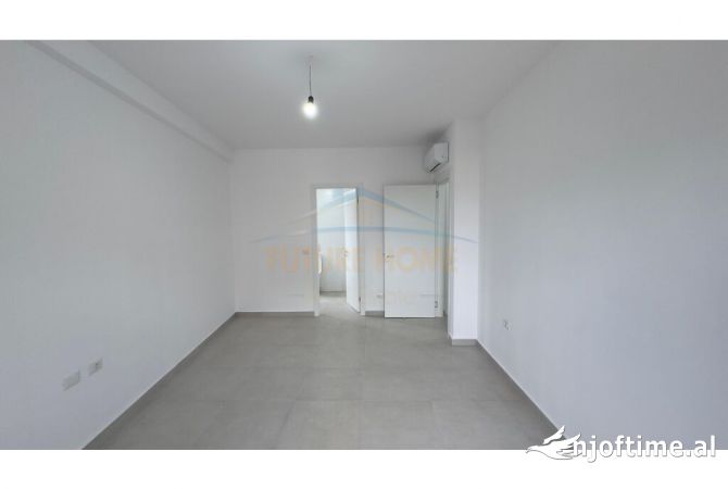 Shtepi me qera 2+1 ne Tirane - 750 Euro
