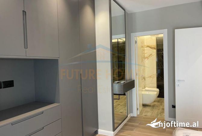 Shtepi ne shitje Apartament ne Tirane, 2+1, Mobilimi E mobiluar, Pagesa 390,000  Euro.