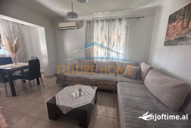 Shtepi ne shitje Apartament ne Tirane, 1+1, Mobilimi E mobiluar, Pagesa 98,000  Euro.