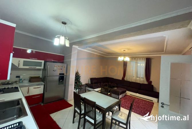 Shtepi ne shitje 4+1 ne Tirane - 280,000 Euro