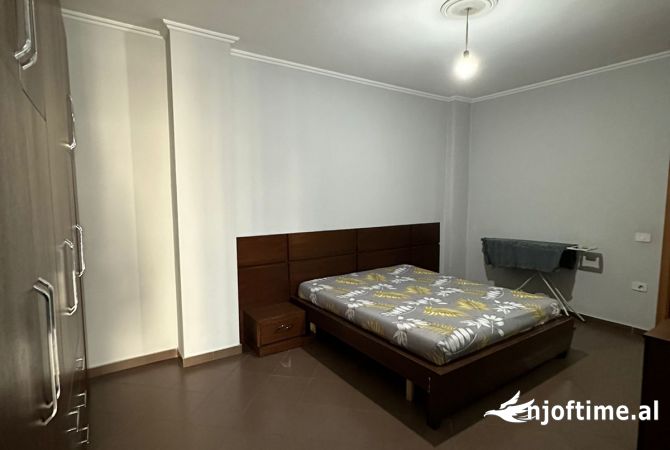 Shtepi ne shitje 2+1 ne Tirane - 120,000 Euro