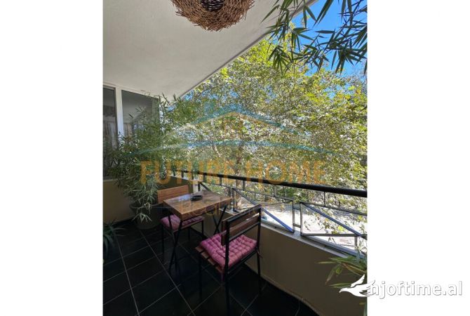 Shtepi ne shitje Apartament ne Tirane, 2+1, Mobilimi E mobiluar, Pagesa 185,000  Euro.