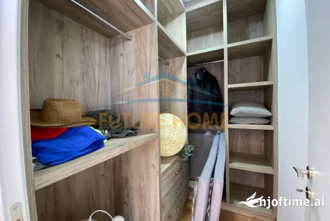 Shtepi ne shitje Apartament ne Tirane, 2+1, Mobilimi Bosh, pa mobiluar, Pagesa 250,000  Euro.