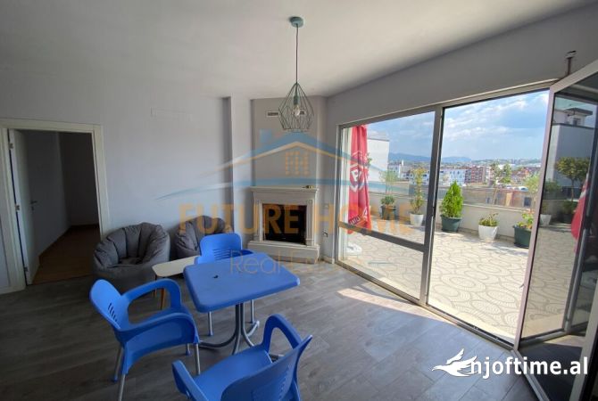Shtepi ne shitje Apartament ne Tirane, 2+1, Mobilimi Bosh, pa mobiluar, Pagesa 250,000  Euro.