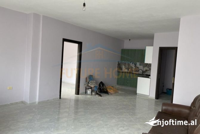 Shtepi ne shitje 3+1 ne Tirane - 145,000 Euro