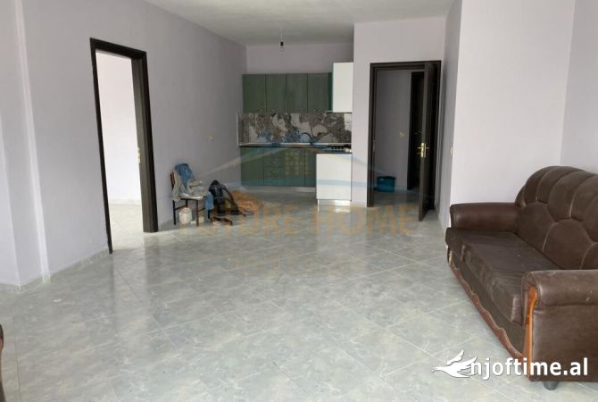 Shtepi ne shitje 3+1 ne Tirane - 145,000 Euro