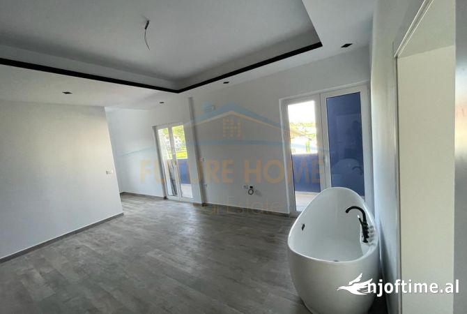 Shtepi ne shitje 7+1 ne Tirane - 800,000 Euro