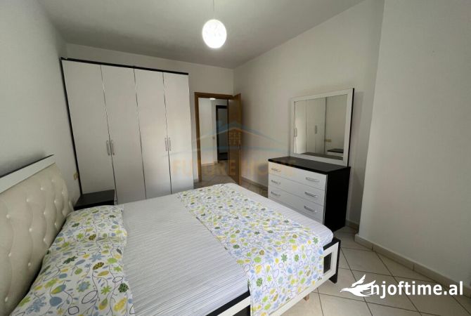 Shtepi me qera 2+1 ne Tirane - 450 Euro