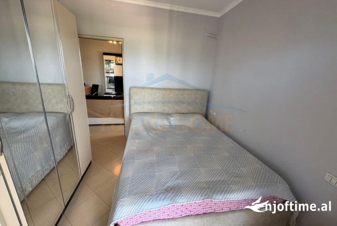 Shtepi ne shitje Apartament ne Durres, 1+1, Mobilimi E mobiluar, Pagesa 150,000  Euro.