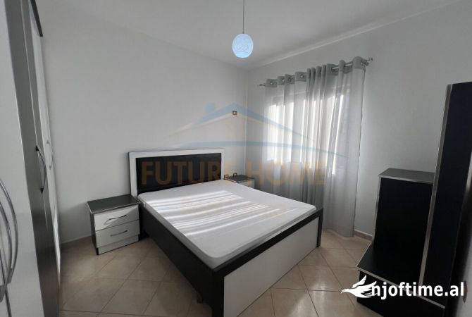 Shtepi ne shitje Apartament ne Tirane, 2+1, Mobilimi E mobiluar, Pagesa 131,000  Euro.