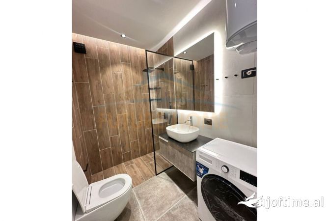 Shtepi me qera Apartament ne Tirane, 1+1, Mobilimi E mobiluar, Pagesa 500  Euro.