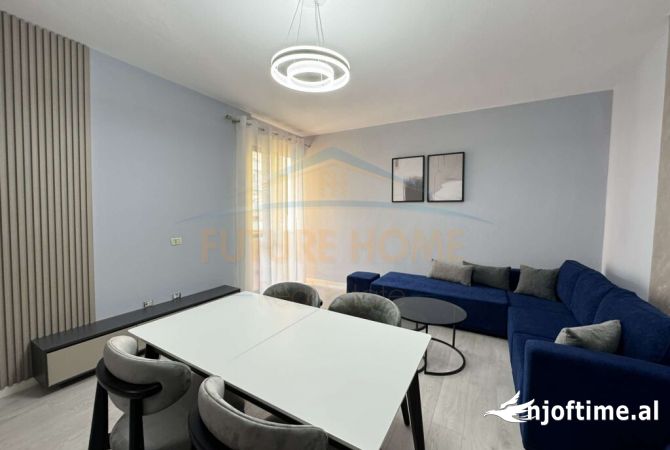 Shtepi ne shitje Apartament ne Tirane, 1+1, Mobilimi E mobiluar, Pagesa 88,000  Euro.