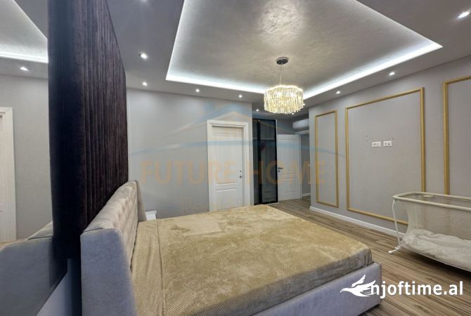 Shtepi ne shitje Apartament ne Durres, 3+1, Mobilimi E mobiluar, Pagesa 396,000  Euro.