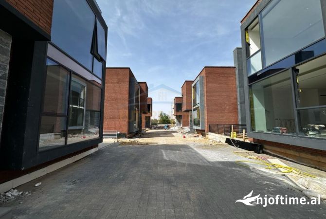 Shtepi ne shitje 3+1 ne Tirane - 410,000 Euro