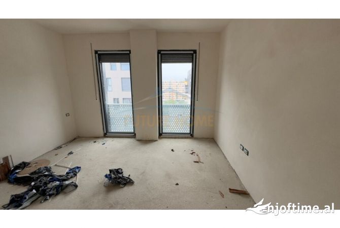 Shtepi ne shitje Apartament ne Tirane, 2+1, Mobilimi Bosh, pa mobiluar, Pagesa 147,500  Euro.