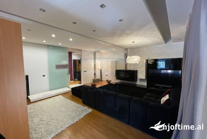 Shtepi me qera Apartament ne Tirane, 3+1, Mobilimi E mobiluar, Pagesa 1,500  Euro.