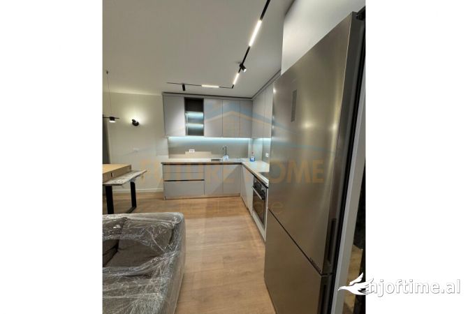 Shtepi ne shitje Apartament ne Tirane, 2+1, Mobilimi E mobiluar, Pagesa 155,000  Euro.