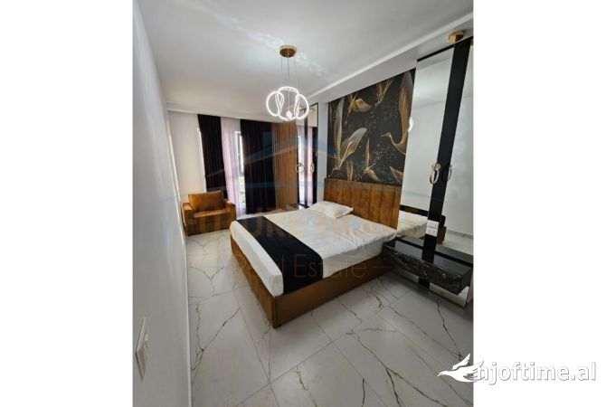 Shtepi ne shitje Apartament ne Durres, 1+1, Mobilimi E mobiluar, Pagesa 159,000  Euro.