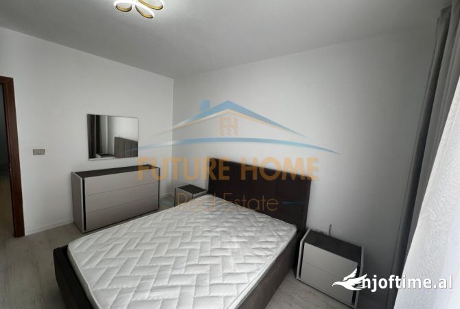 Shtepi me qera Apartament ne Tirane, 1+1, Mobilimi E mobiluar, Pagesa 680  Euro.