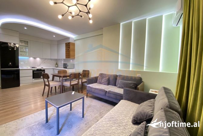 Shtepi ne shitje 2+1 ne Tirane - 160,000 Euro
