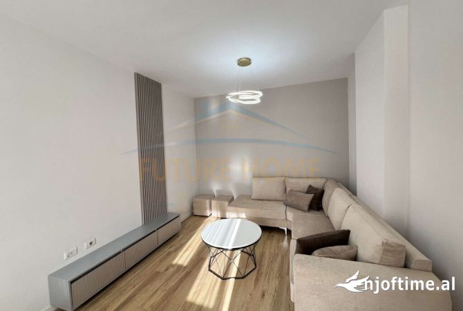 Shtepi ne shitje Apartament ne Tirane, 2+1, Mobilimi E mobiluar, Pagesa 118,000  Euro.
