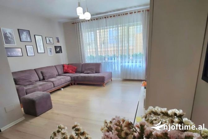 Shtepi ne shitje 2+1 ne Tirane - 205,000 Euro