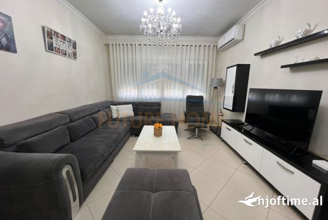 Shtepi ne shitje 2+1 ne Tirane - 170,000 Euro