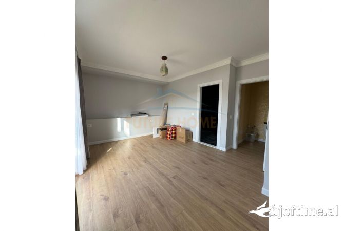 Shtepi ne shitje 2+1 ne Tirane - 290,000 Euro