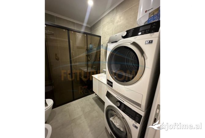 Shtepi ne shitje Apartament ne Tirane, 2+1, Mobilimi E mobiluar, Pagesa 210,000  Euro.