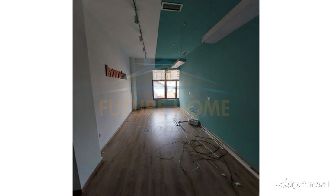 Qera, Ambient Biznesi, Qender, Tirane.