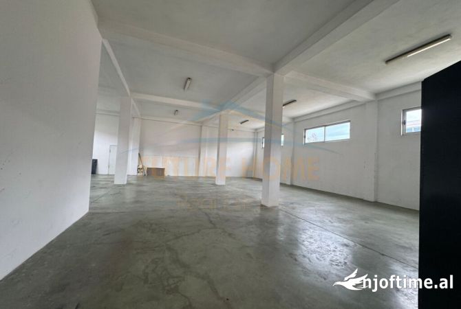 Qera, Kapanon, Autostrada Durres-Tirane